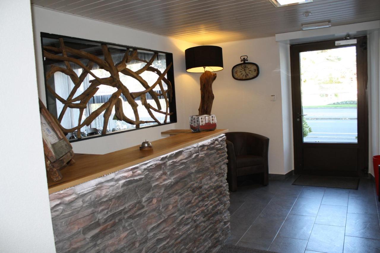 Hotel De La Gare Monthey Zewnętrze zdjęcie