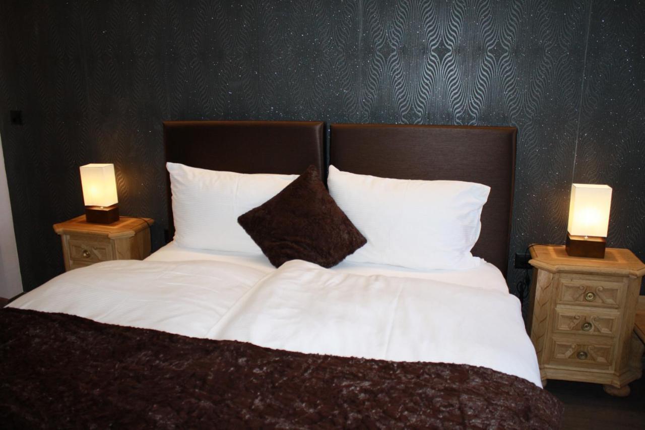 Hotel De La Gare Monthey Zewnętrze zdjęcie