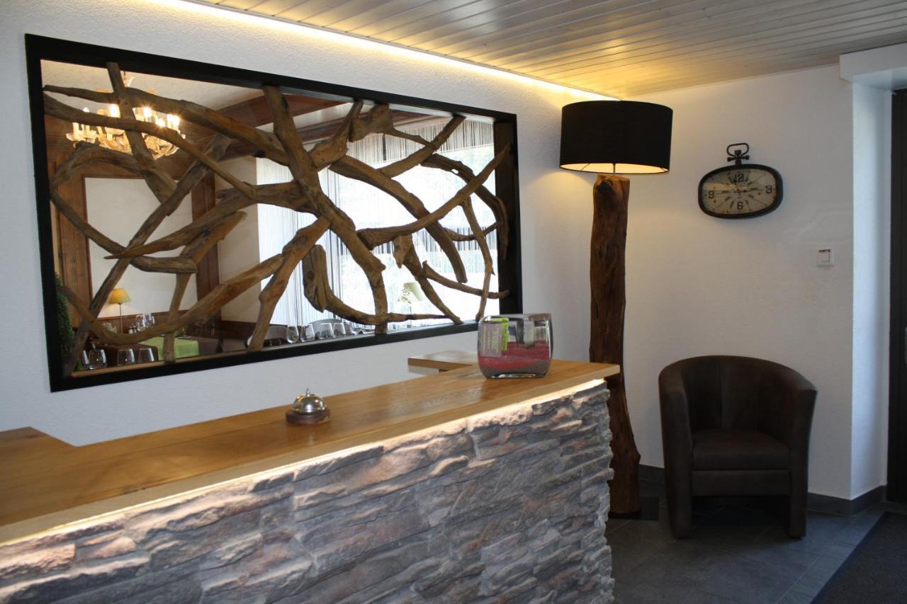 Hotel De La Gare Monthey Zewnętrze zdjęcie