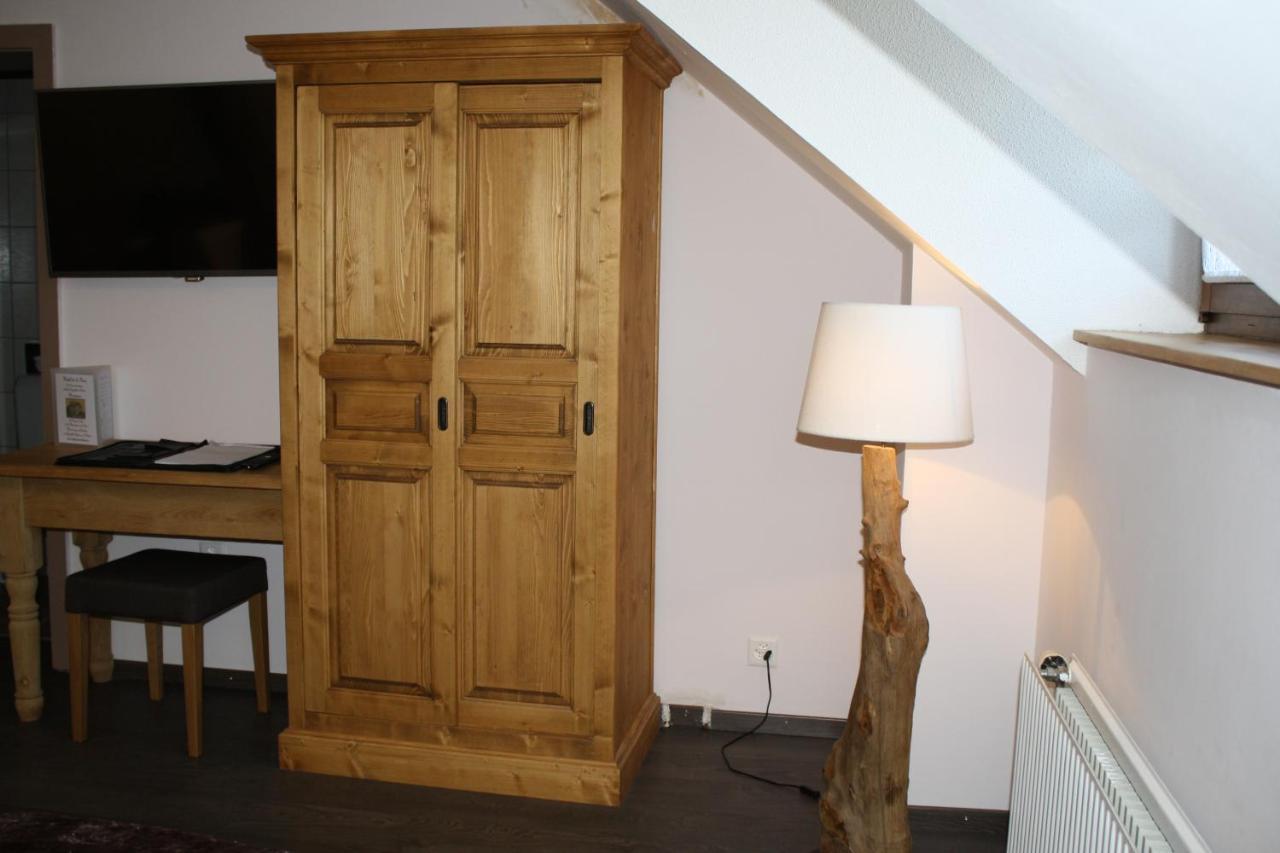 Hotel De La Gare Monthey Zewnętrze zdjęcie