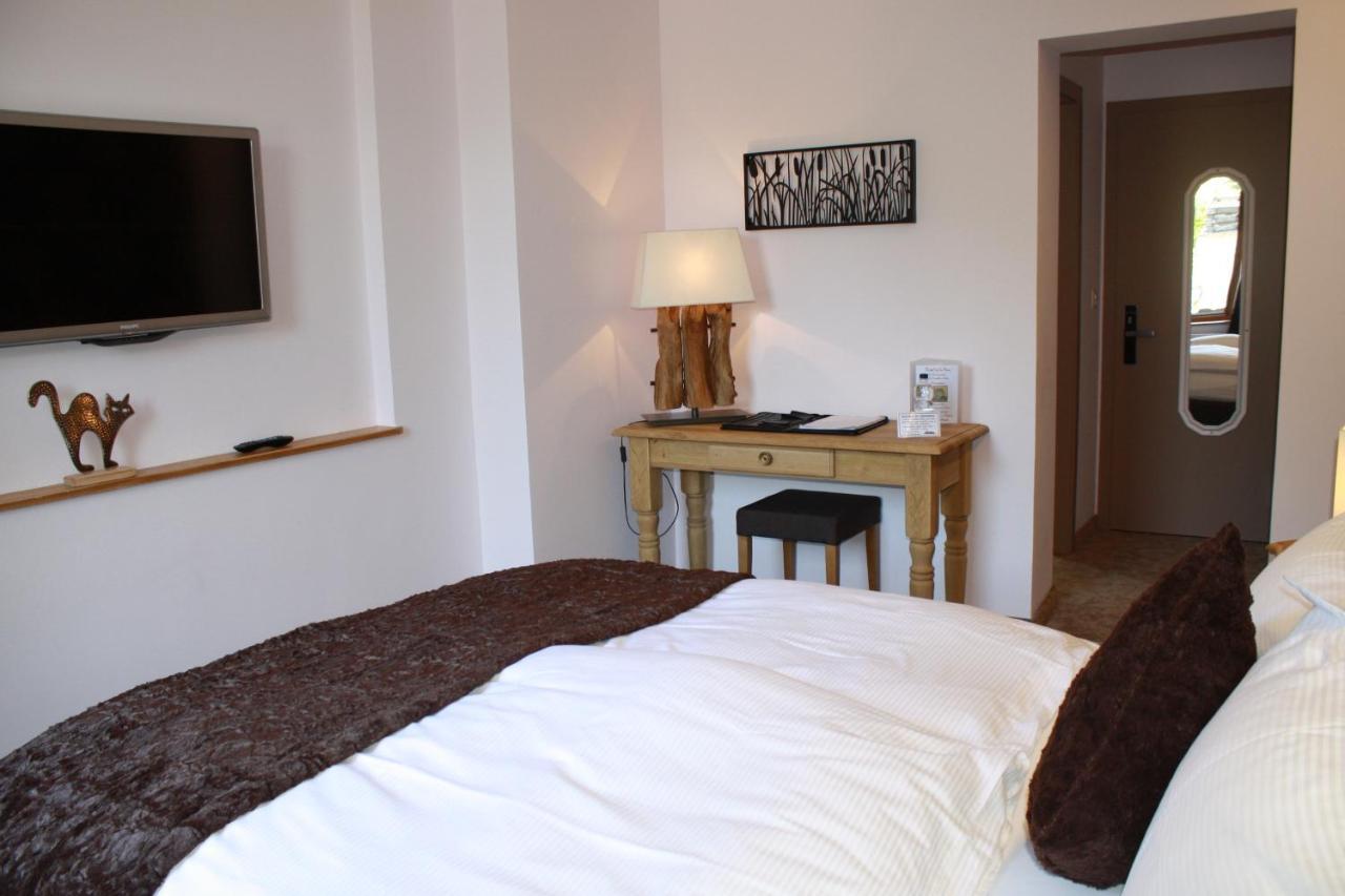 Hotel De La Gare Monthey Zewnętrze zdjęcie