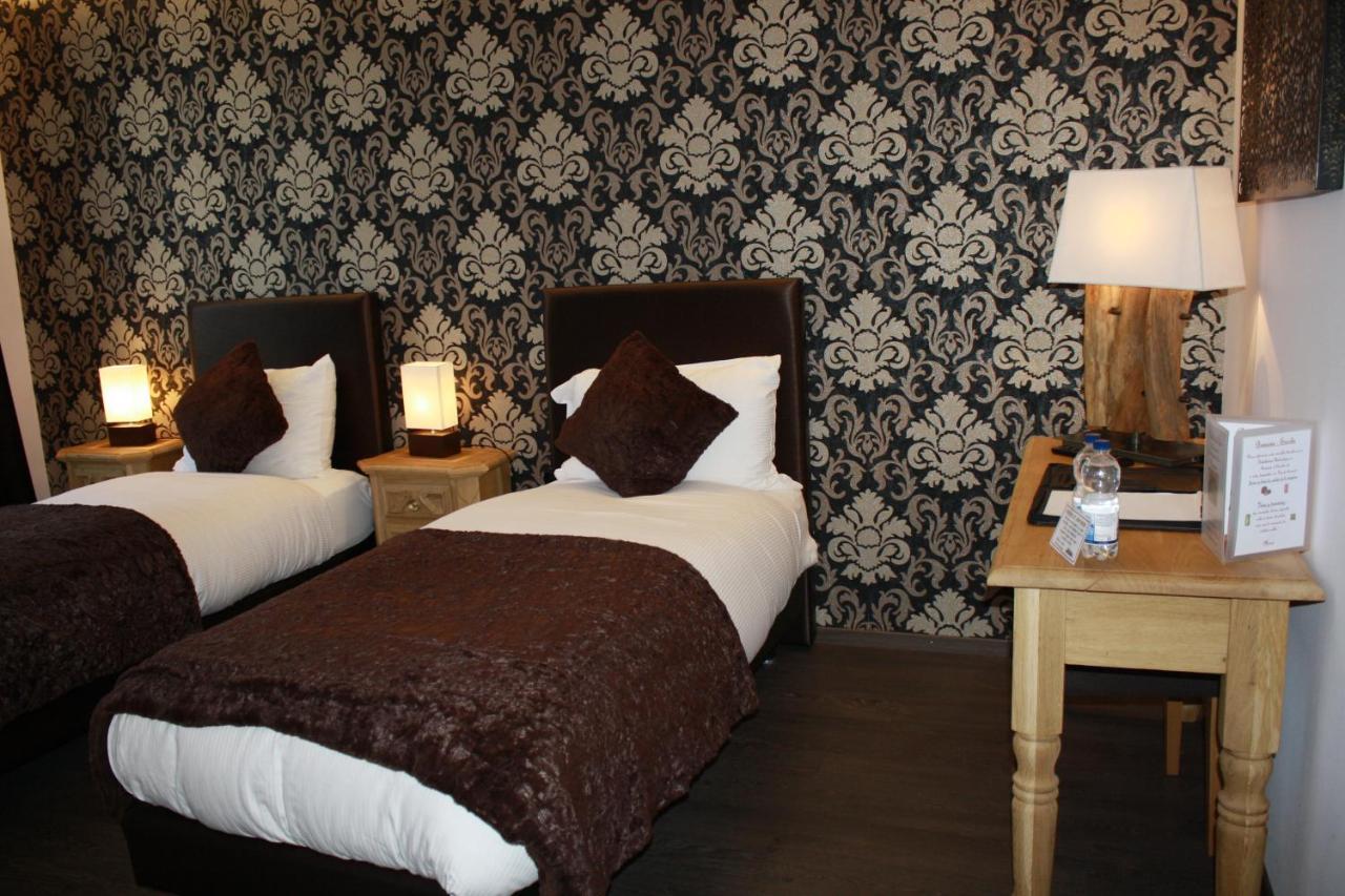 Hotel De La Gare Monthey Zewnętrze zdjęcie