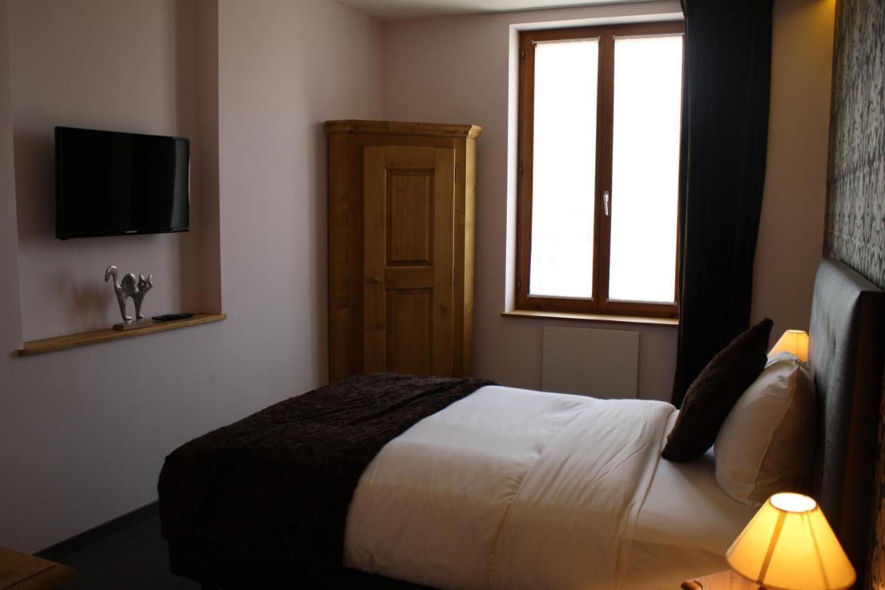 Hotel De La Gare Monthey Zewnętrze zdjęcie