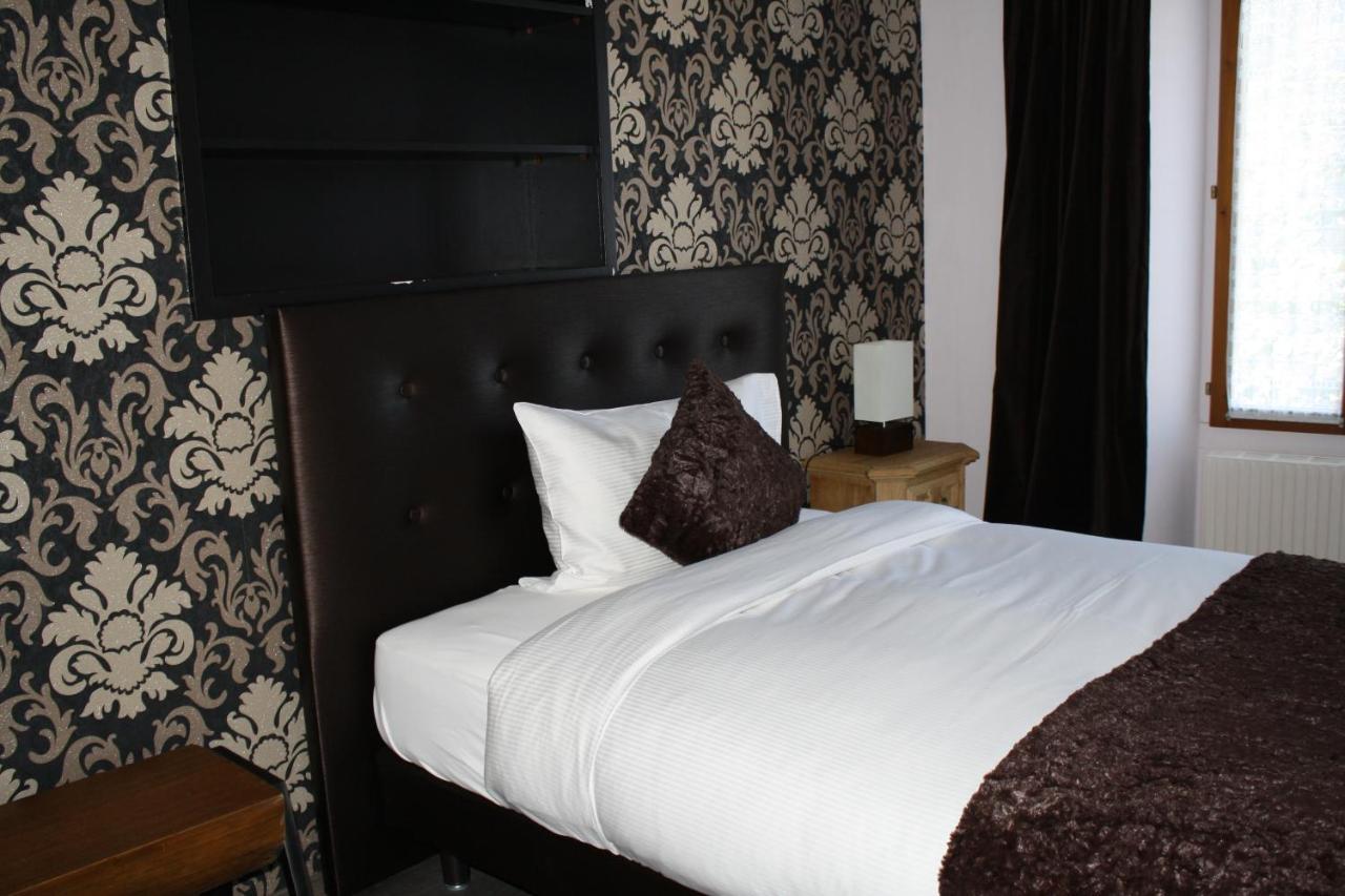 Hotel De La Gare Monthey Zewnętrze zdjęcie